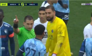 Video: Donnarumma's strange sent off in the first 9 minutes of Paris Saint-Germain's match today