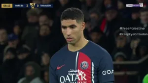 Video: A legendary free kick from Achraf Hakimi with his team, Paris, against Toulouse in the French Super Cup