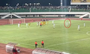 Watch: The strange free kick from Riyad Mahrez that left the Algerian people in a state of shock and amazement